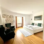 מלון Schlosshotel Mailberg Mailberg