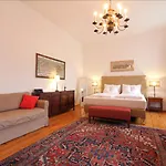 Schlosshotel Mailberg 4*