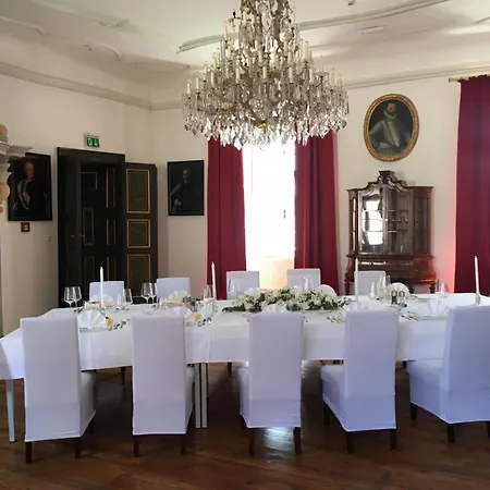 Schlosshotel Mailberg Hotel