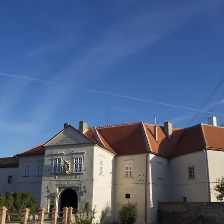 Schlosshotel Mailberg 4*