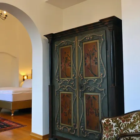 Hotel Schlosshotel Mailberg 4*