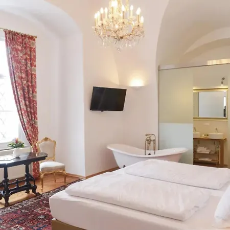 Hotel Schlosshotel Mailberg 4*