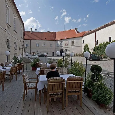 Schlosshotel Mailberg 4* Mailberg