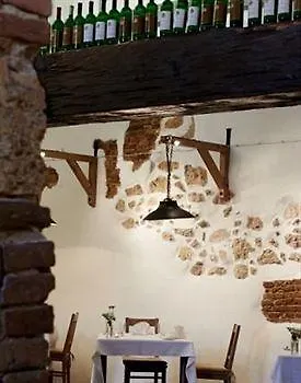 玛尔堡城堡酒店