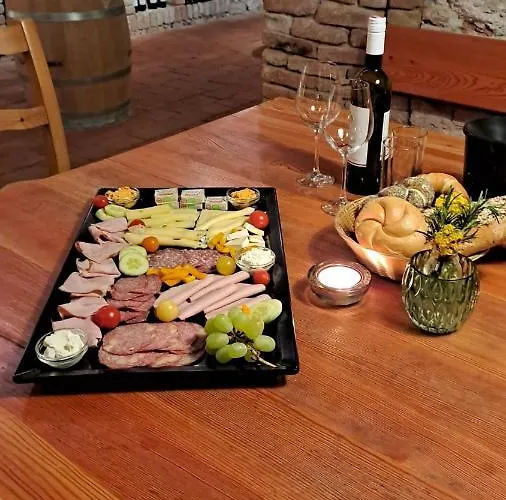 Schlosshotel Mailberg Hotel 4*