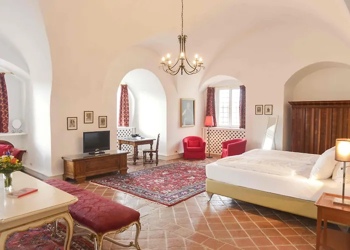 Hotel Schlosshotel Mailberg 4*