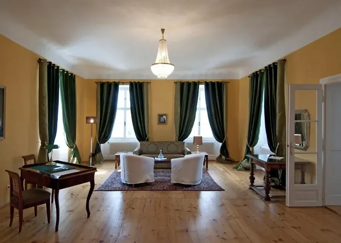 Schlosshotel Mailberg 4* Mailberg