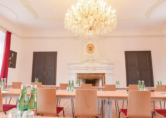 Schlosshotel Mailberg Hotel 4*